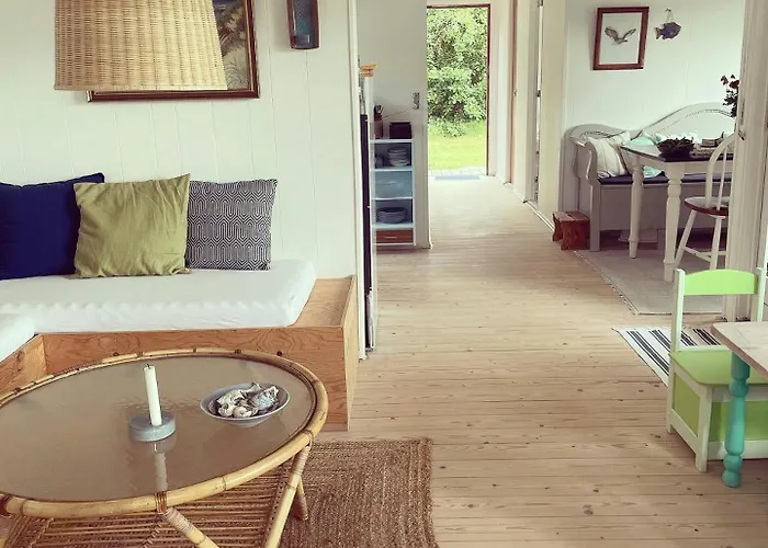 Uniquely Decorated In Hou