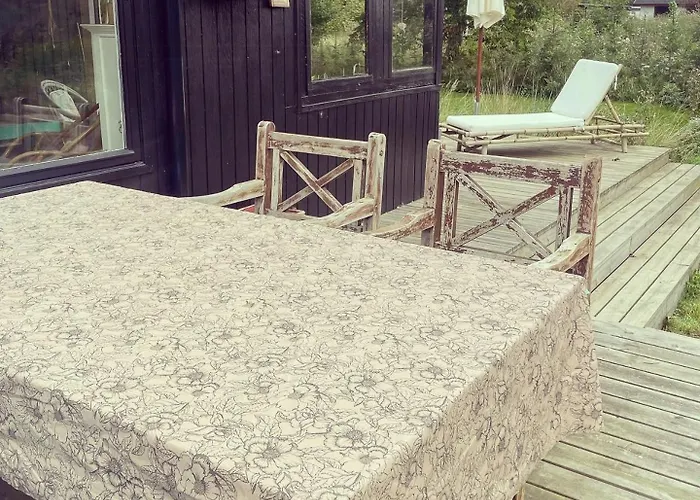 度假居 Uniquely Decorated In Hou